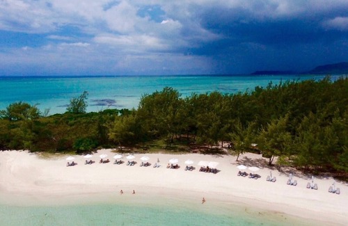Grand River South East Apartment | Apartment at Anahita 5*Resort : golf & access to Ile aux Cerfs exclusive beach 4