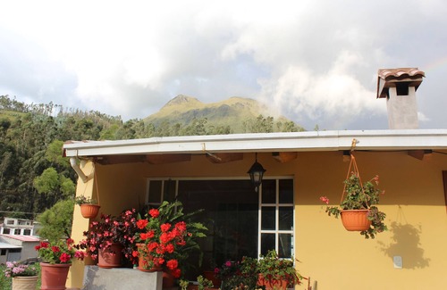San Pablo del Lago Apartment | Apartment at "Casa de Luis" with lake & mountains view near Otavalo