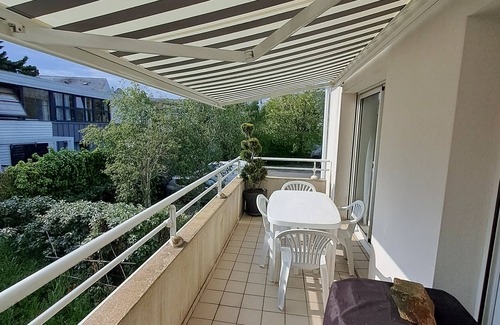 Pornichet Apartment | Apartment 'Au Calme with Balcony and Wi-Fi