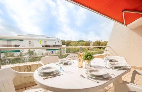 Le Couchant Apartment | Apartment Aurore by Interhome