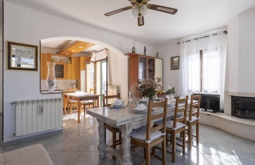 Costarainera Apartment | Apartment Aurora by Interhome