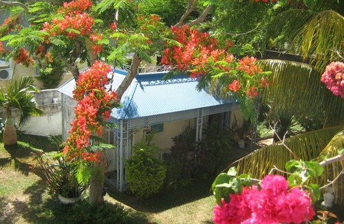 Pereybere Apartment | Apartment B3 Studio 1 bedroom with swimming pool and air conditioning