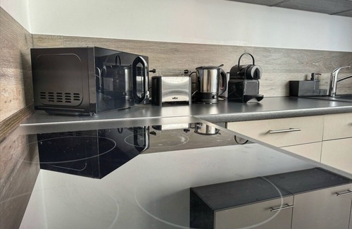 Horath Apartment | Apartment-Balcony-Private Bathroom-Basic