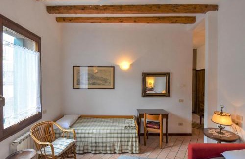 Castello Apartment | Apartment Barbaria de le Tole by Interhome