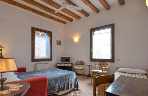 Castello Apartment | Apartment Barbaria de le Tole by Interhome