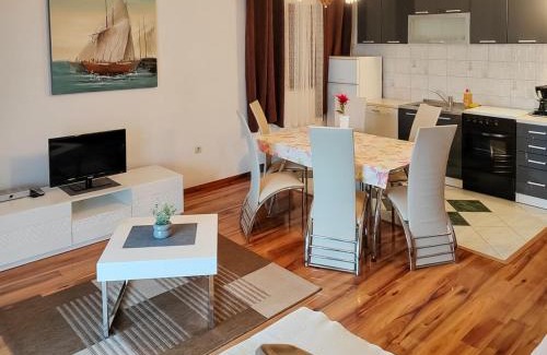 Ribarica Apartment | Apartment Beba-1 by Interhome
