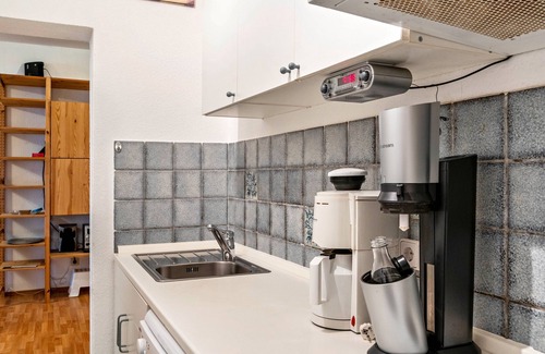 Bad Zwischenahn Apartment | Apartment 'Beim Wels' with Lake View, Private Terrace and Wi-Fi