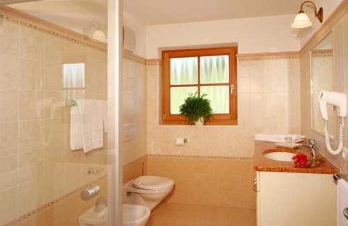 Badia Apartment | Apartment Belvire for 4 people - San Cassiano