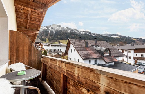 Niederau Apartment | Apartment 'Bergwelt B' with Mountain View, Balcony and Wi-Fi