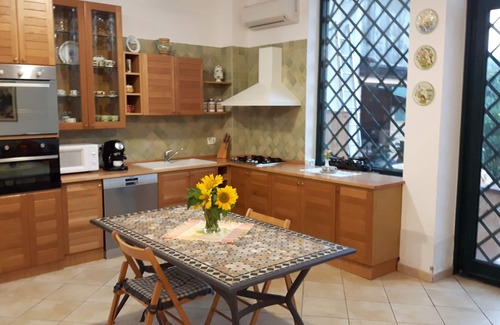 Aci Sant'Antonio Apartment | Apartment between Etna, Catania and Taormina - Parking and breakfast included