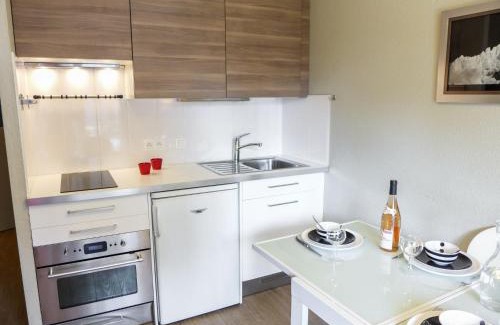 Chamonix City Centre Apartment | Apartment Blanc Neige by Interhome
