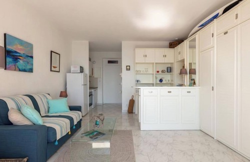 Toulon - Hyeres Apartment | Apartment Bona by Interhome