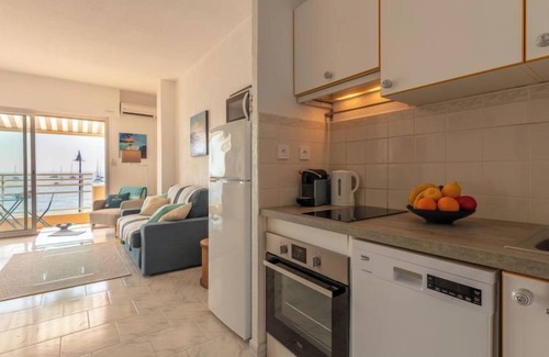 Toulon - Hyeres Apartment | Apartment Bona by Interhome