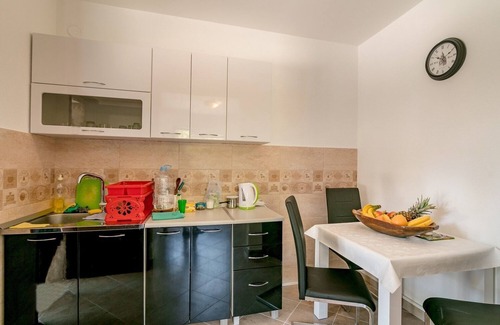 Igalo Apartment | Apartment Bonaca triple room with sea view