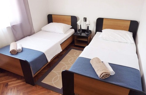 Vir Apartment | Apartment Bozica - 70m from the beach & parking: A3(4) - Vir, Zadar riviera, Croatia