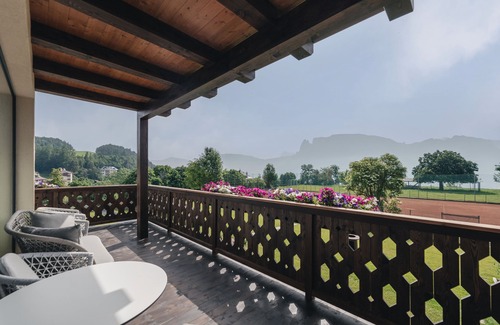 Collalbo Apartment | Apartment 'By Bemelmans' with Mountain View, Balcony and Wi-Fi