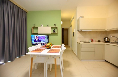 Gjirokaster Apartment | Apartment by the Beach in Albania