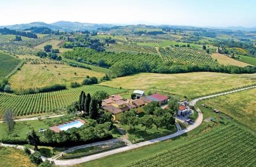 Tavarnelle Val di Pesa Apartment | Apartment Camiglia by Interhome
