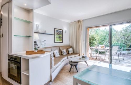Santa Giulia Apartment | Apartment Cala Sultana-16 by Interhome