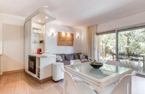 Santa Giulia Apartment | Apartment Cala Sultana-7 by Interhome