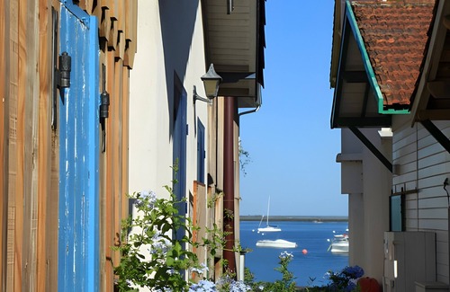 Cap-Ferret Apartment | Apartment 'Cap Ferret Centre Réf 128' with Balcony and Wi-Fi