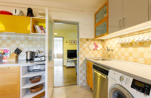 Balatonszemes Apartment | Apartment Carlo by Interhome