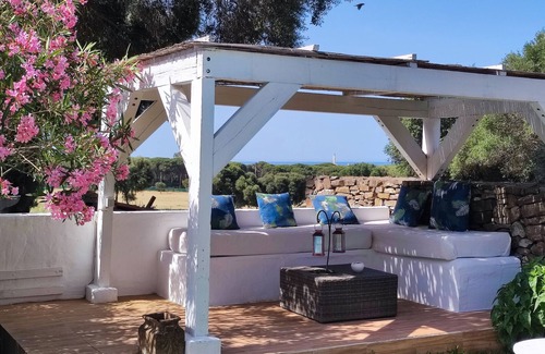 Los Canos de Meca House | Apartment 'Casa Rural Maximon Rojo' with Sea Views, Wi-Fi and Air Conditioning