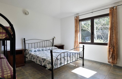 Elini House | Apartment "Casa Corongiu 2" with Mountain View & Shared Garden