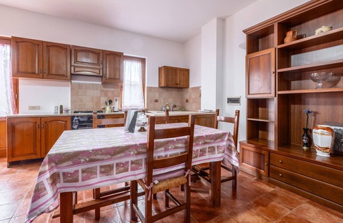 Poggio Murella Apartment | Apartment 'Casa Doriana' with Balcony and Wi-Fi