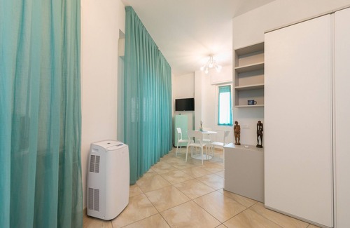 Piombino Apartment | Apartment Casa dell'Elba with Sea View, Balcony & Wi-Fi