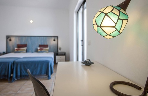 Praia da Luz Apartment | Apartment Casa dos Avós Estúdio 1 near the Beach with Sea View, Wi-Fi & Balcony