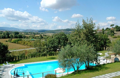 Popoltaio-Schiacciato Apartment | Apartment Casa Graziani-2 by Interhome