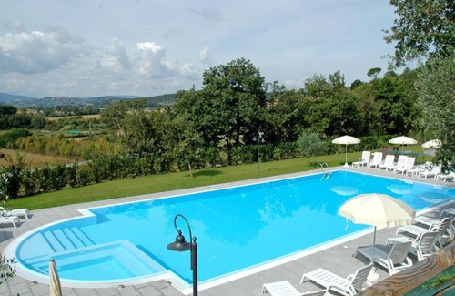 Popoltaio-Schiacciato Apartment | Apartment Casa Graziani-2 by Interhome
