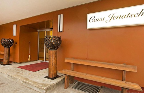 Meierhof Apartment | Apartment Casa Jenatsch-2 by Interhome