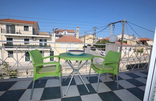 Lixouri Apartment | Apartment 'Casa Mimi' with Sea View, Wi-Fi and Air Conditioning