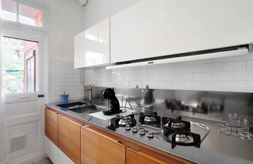 Arma di Taggia Apartment | Apartment 'Casa Paolino 50 Metres from the Sea' with Balcony