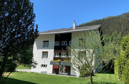 Reckingen Apartment | Apartment Casa Yolanda 2- OG Süd by Interhome