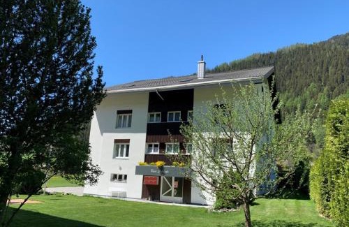 Reckingen Apartment | Apartment Casa Yolanda Mireille by Interhome