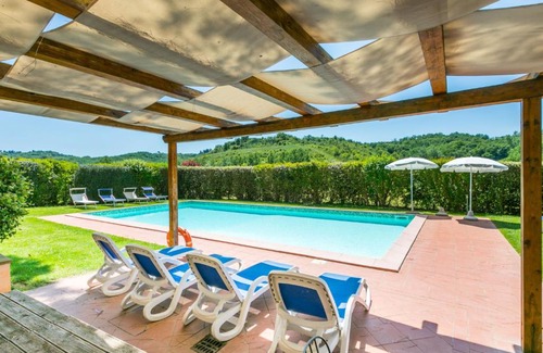 Montespertoli Apartment | Apartment Casolare Bretulla-2 by Interhome