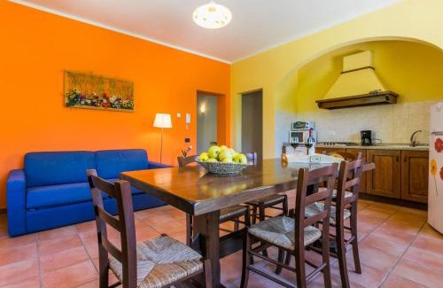 Montespertoli Apartment | Apartment Casolare Bretulla-3 by Interhome
