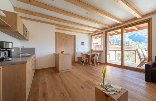 Marlengo Apartment | Apartment 'Cataleya' with Mountain View, Shared Pool and Wi-Fi