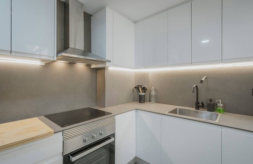 Burgos Apartment | Apartment 'Centro Burgos Real Consulado' with Balcony and Wi-Fi