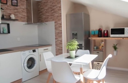 Chateauroux Apartment | Apartment Châteauroux, 1 bedroom, 4 persons