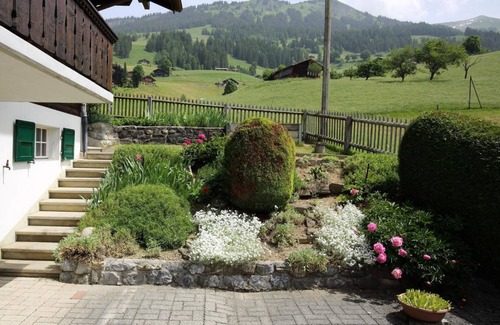 Lenk Apartment | Apartment ∙ 2 bedrooms ∙ 4 guests