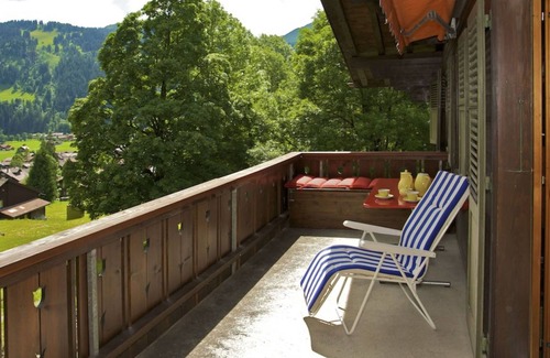 Lenk Apartment | Apartment ∙ 2 bedrooms ∙ 5 guests