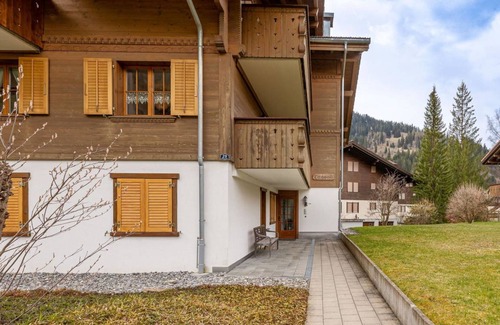 Lenk Apartment | Apartment ∙ 2 bedrooms ∙ 4 guests