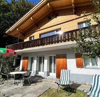 Grindelwald Apartment | Apartment Chalet Holzwurm-1 by Interhome