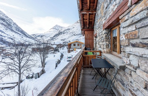 Bonneval-sur-Arc Apartment | Apartment 'Chamois' with Mountain View, Balcony and Wi-Fi