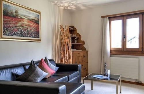 Sils-Maria Apartment | Apartment Chesa Polaschin B - B10