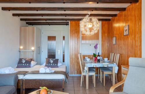 Saint-Pierre-de-Clages Apartment | Apartment Christiania 2 L3 by Interhome